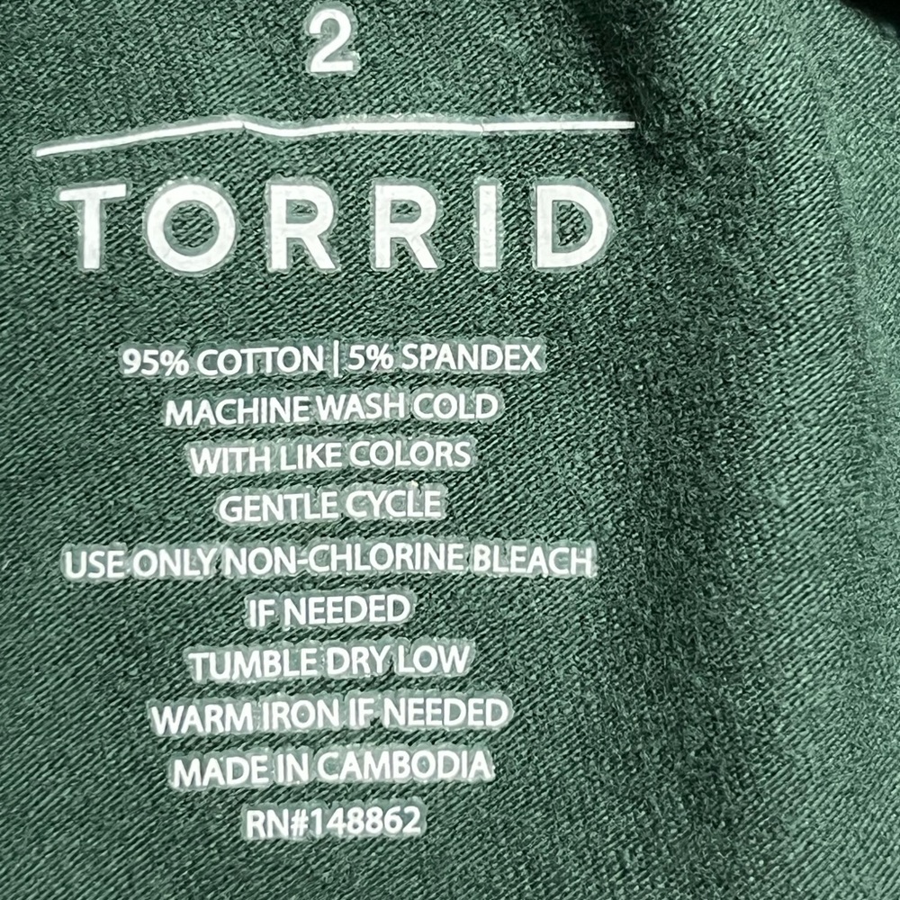 Torrid Womens Leggings Size 2 Capri Green - Picture 4 of 5